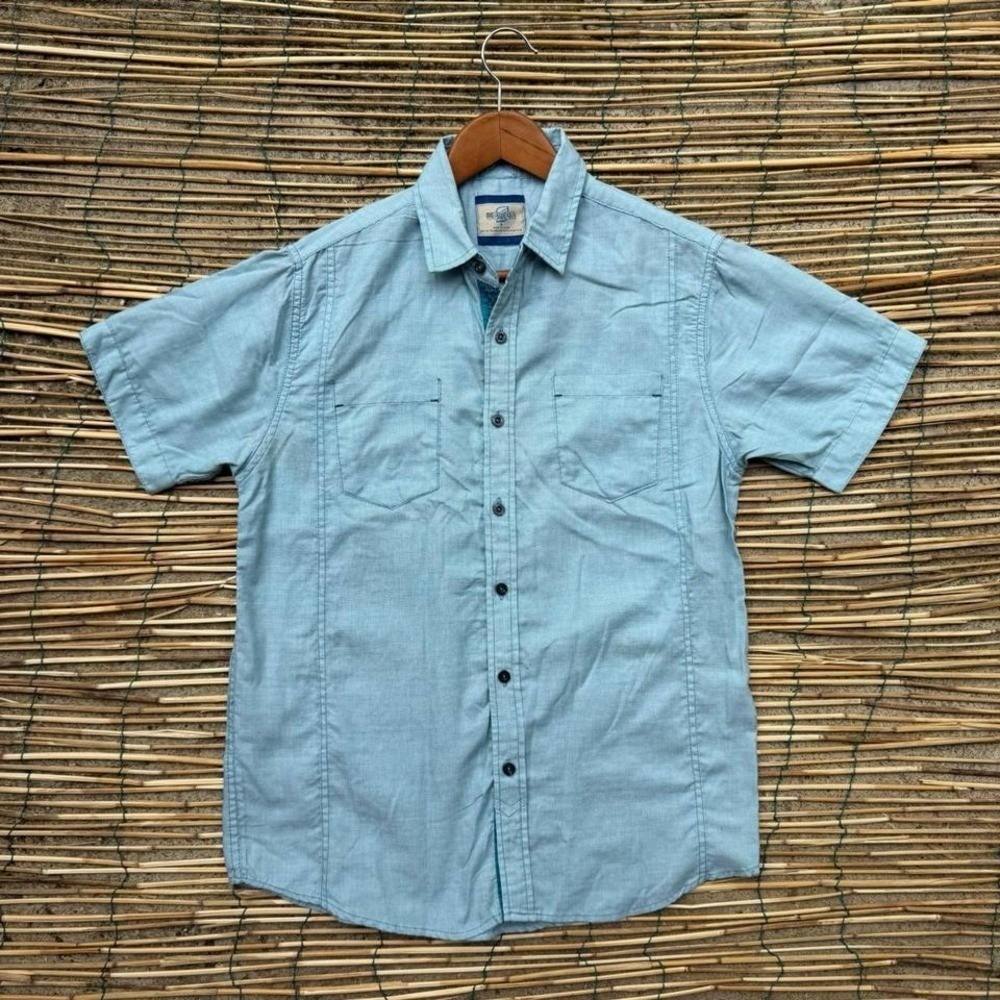 Light Blue Short Sleeve Button‎ Up Shirt Men Size Small Casual Cotton